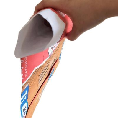 Op maat gemaakte oppervlakteprinten 2 Ply 80GSM papier cement zakken 1 Ply Film Multi Wandpapier Vochtbestendige voor 20KG tegels Kleefstof Langdurig
