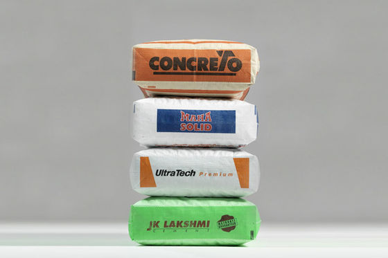 Geweven polypropyleen gelamineerde buisvormige ventielzak voor 50 kg vierkante bodem cementzak oppervlaktebedrukking 100% nieuw polypropyleen